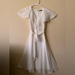 Tommy Hilfiger White Fit & Flare Dress with Sheer Flutter Sleeves – Size 4